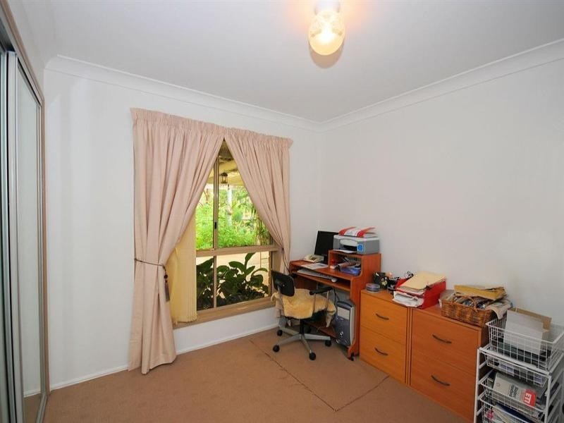 35 Valfern Court, Dundowran QLD 4655