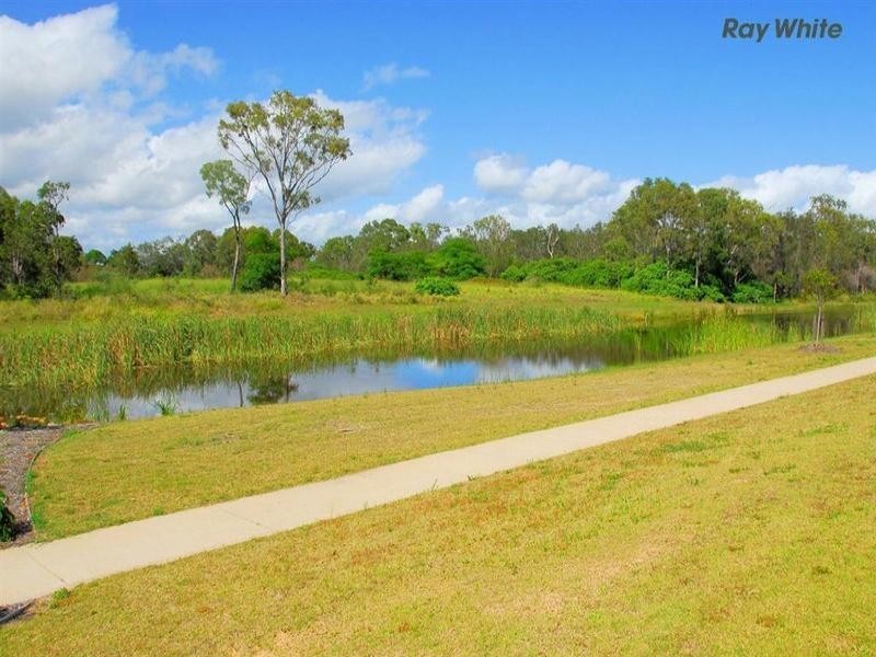 22 Spinnaker Drive, Point Vernon QLD 4655