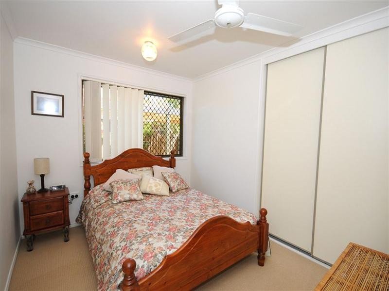 11 Granada Court, Point Vernon QLD 4655