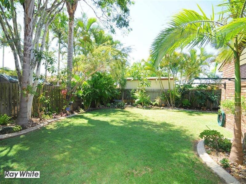 11 Granada Court, Point Vernon QLD 4655