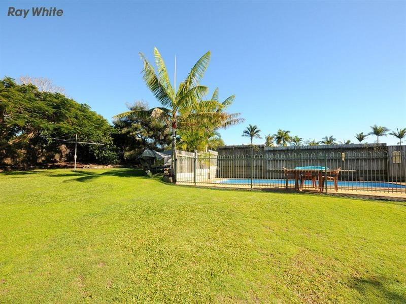 64 Johnston Boulevard, Urraween QLD 4655