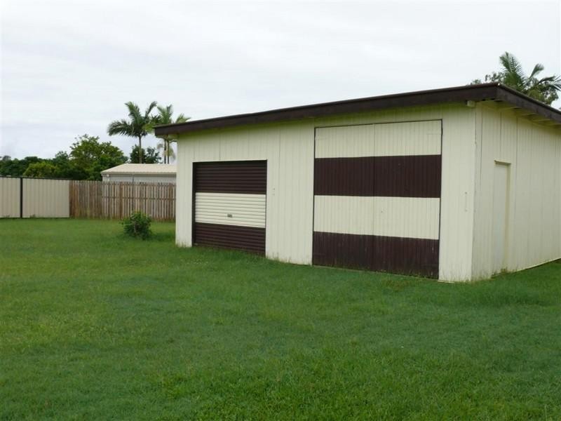 77 Spence Street, Point Vernon QLD 4655