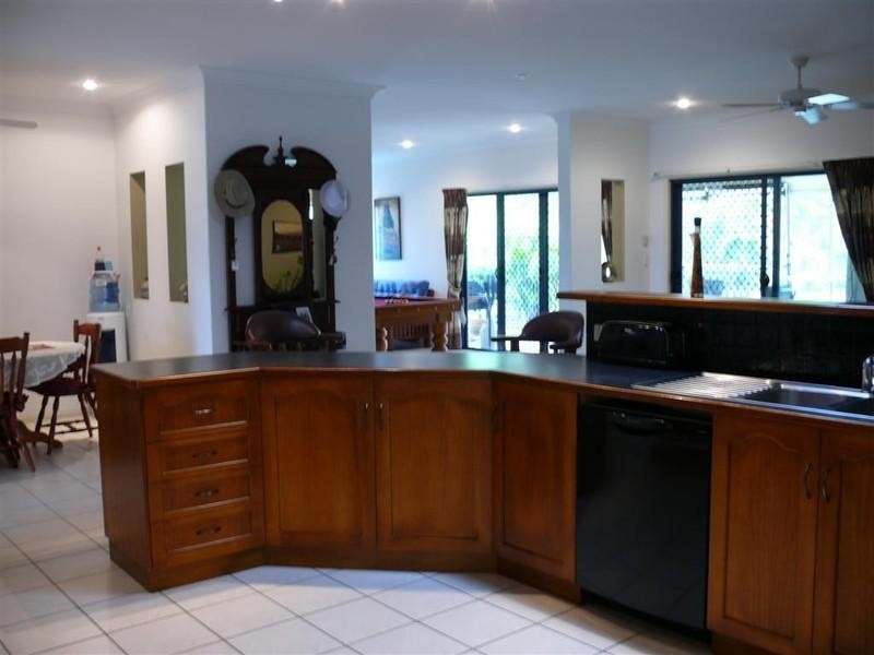 13 Bottlebrush Street, Kawungan QLD 4655