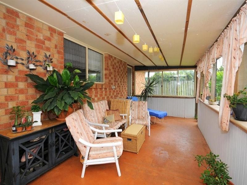 66 Anchorage Circuit, Point Vernon QLD 4655