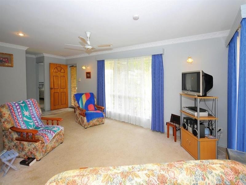 33 Cedar Crescent, Kawungan QLD 4655