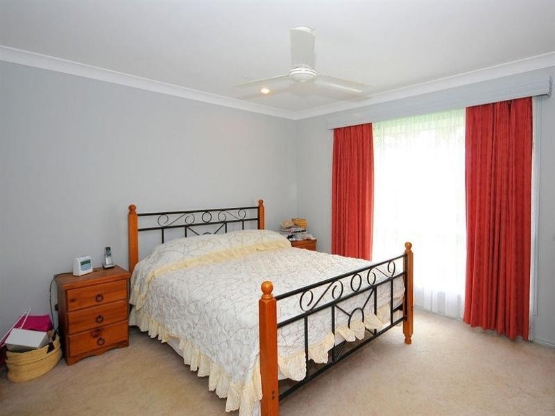 33 Cedar Crescent, Kawungan QLD 4655