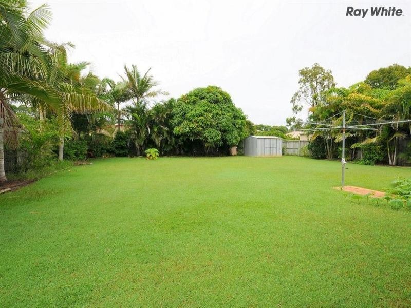 33 Cedar Crescent, Kawungan QLD 4655