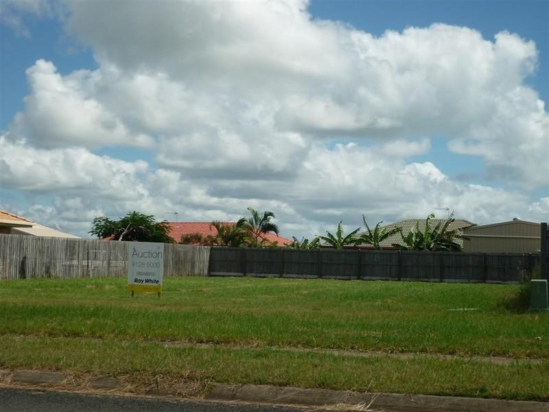 83 North Street, Point Vernon QLD 4655