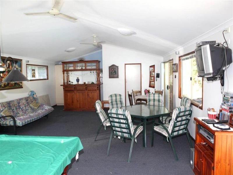 113 Garden Drive, Urangan QLD 4655