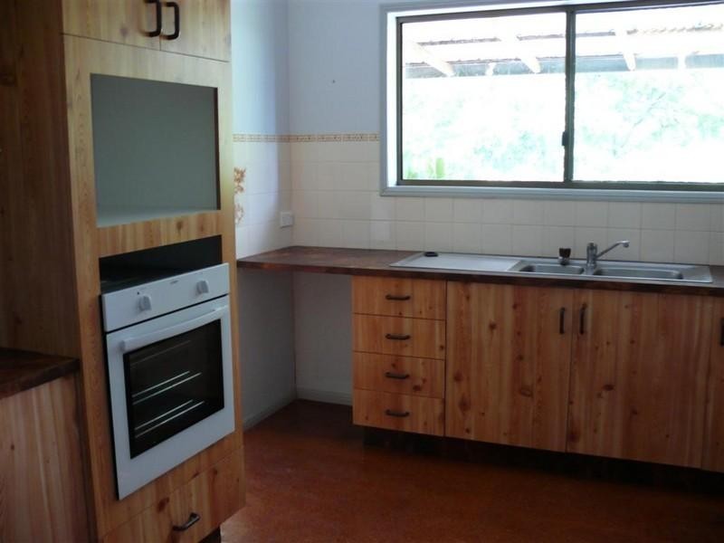 10 Trobriand Place, Kawungan QLD 4655