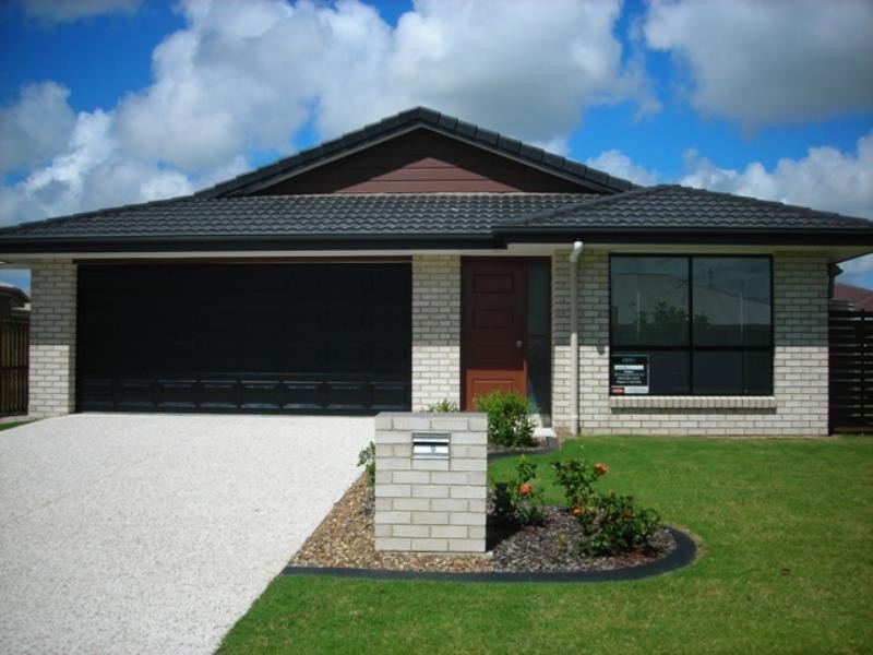 69 Magellan, Urraween QLD 4655