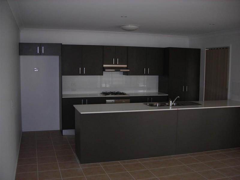 69 Magellan, Urraween QLD 4655