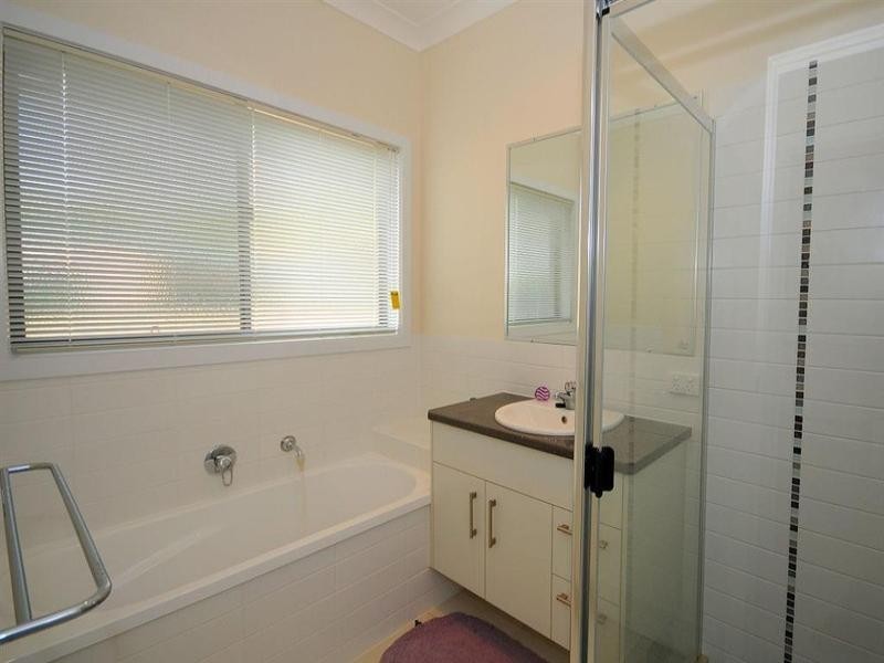 29 Sandpiper, River Heads QLD 4655