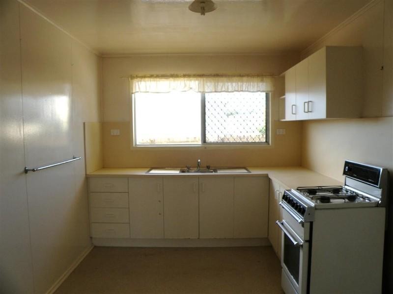 10 Rose Street, Pialba QLD 4655