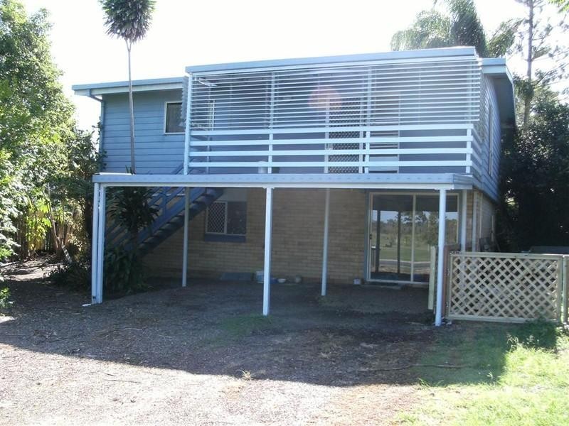 1 Murphy Street, Point Vernon QLD 4655