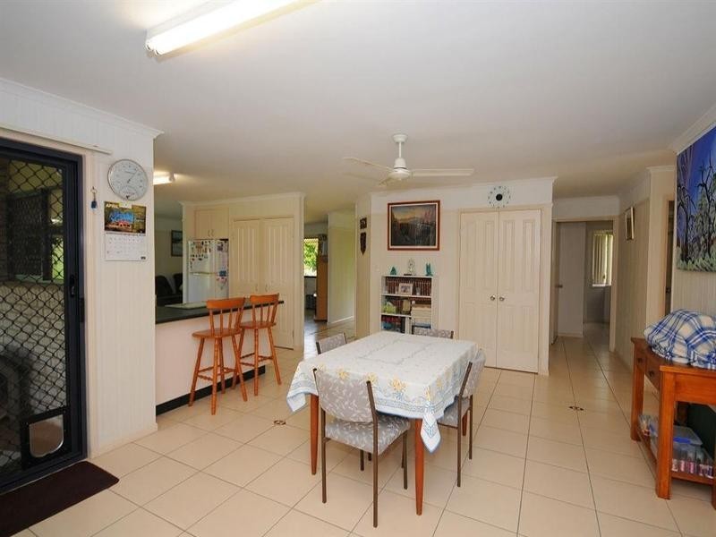 27 Johnston Boulevard, Urraween QLD 4655