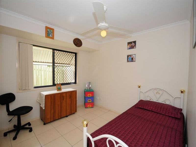 27 Johnston Boulevard, Urraween QLD 4655