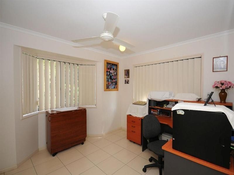 27 Johnston Boulevard, Urraween QLD 4655