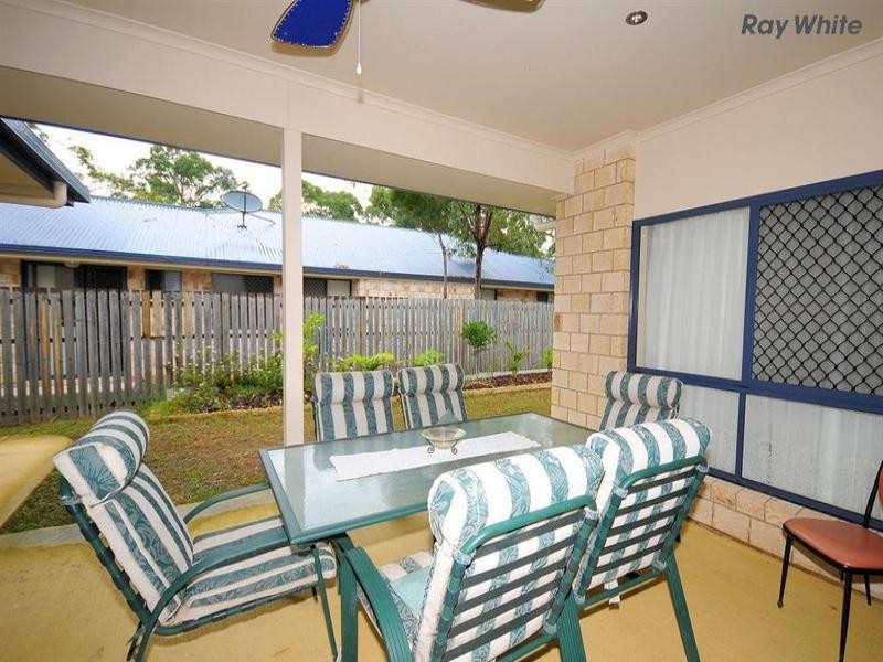 8 Stringybark Drive, Urangan QLD 4655