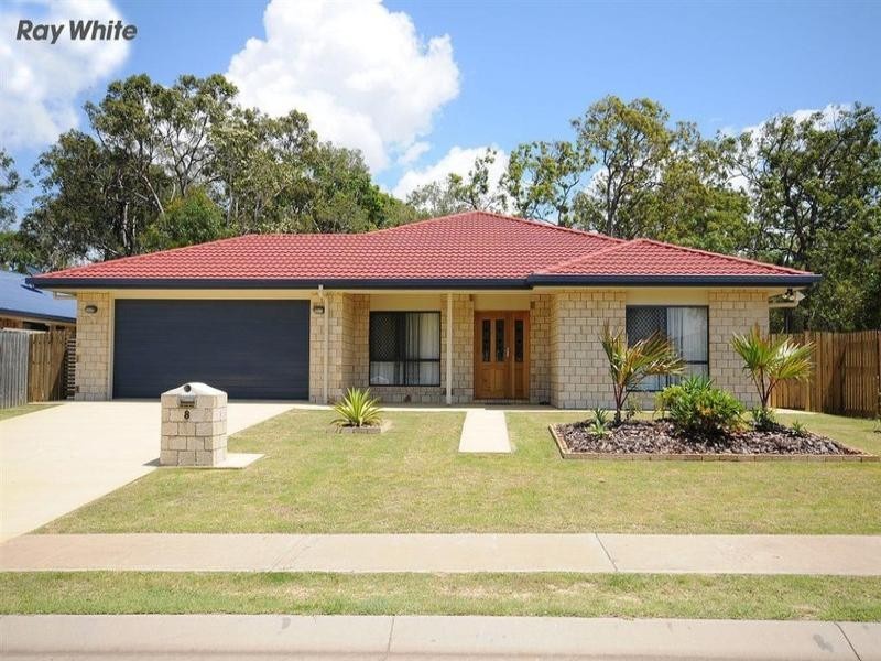8 Stringybark Drive, Urangan QLD 4655
