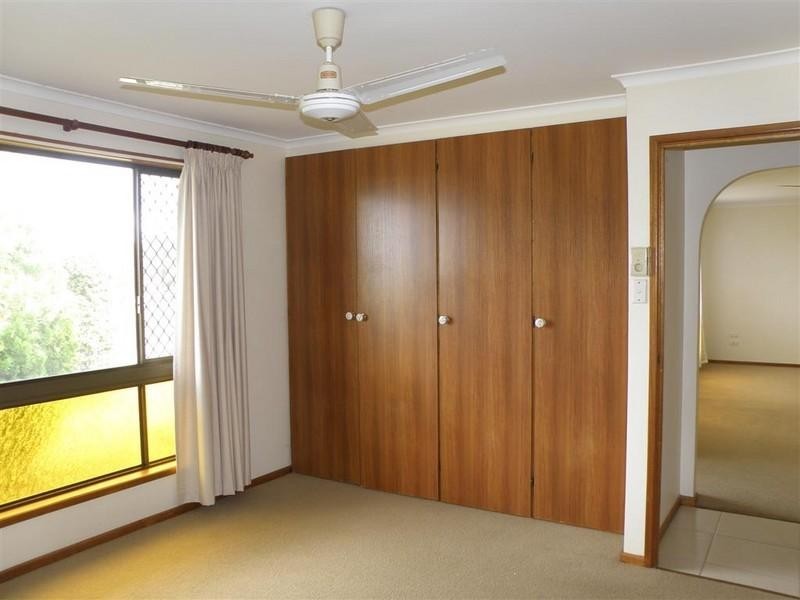 12 Melong Street, Scarness QLD 4655