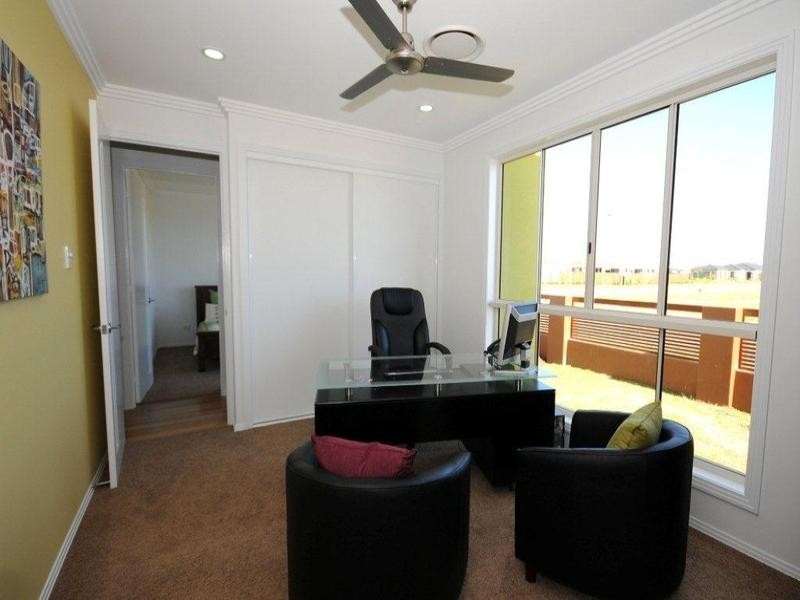 36 Lady Penrhyn Drive, Eli Waters QLD 4655