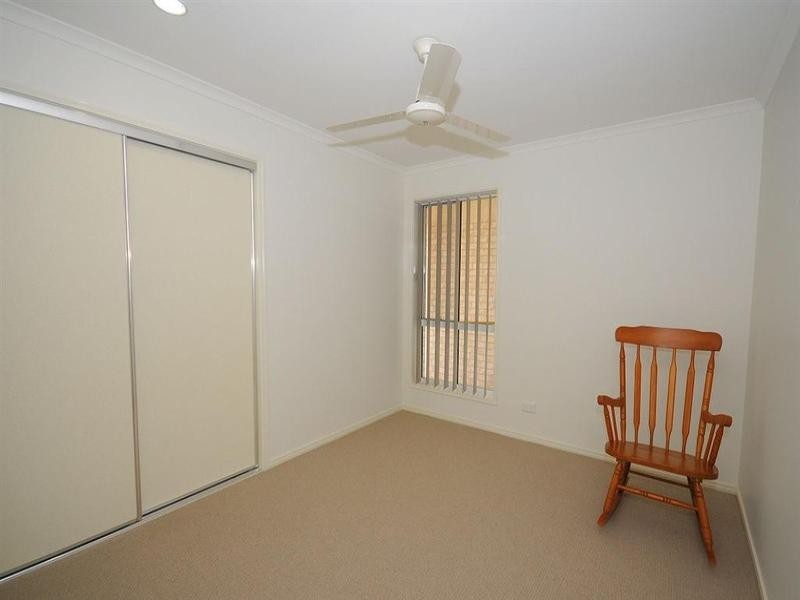 4 McIntyre Court, Urraween QLD 4655