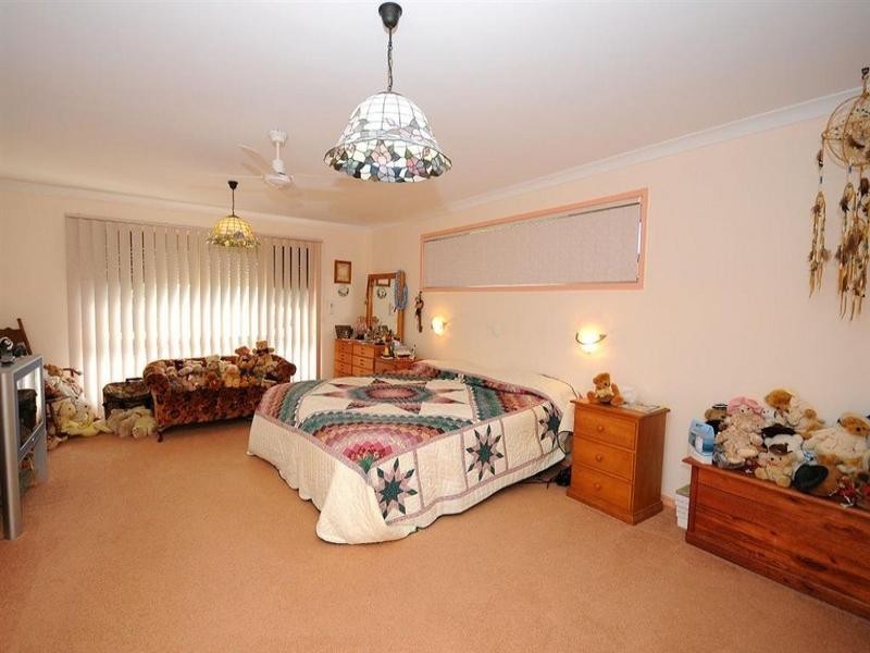 118 Cove Boulevard, River Heads QLD 4655