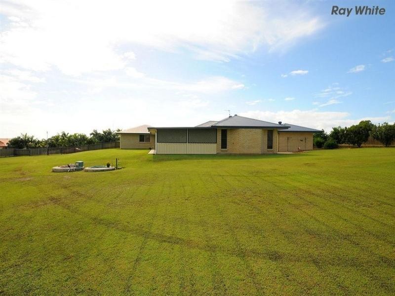 118 Cove Boulevard, River Heads QLD 4655
