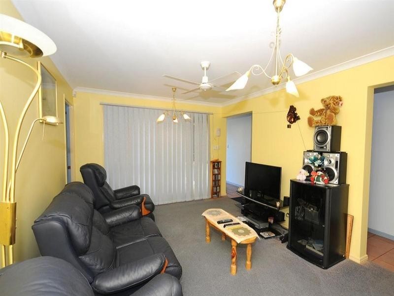 118 Cove Boulevard, River Heads QLD 4655