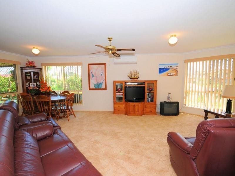 Urangan QLD 4655
