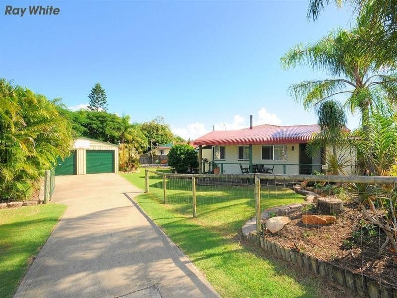 11 King Street, Urangan QLD 4655