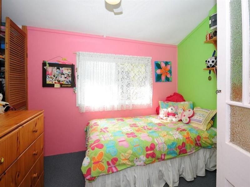 11 King Street, Urangan QLD 4655