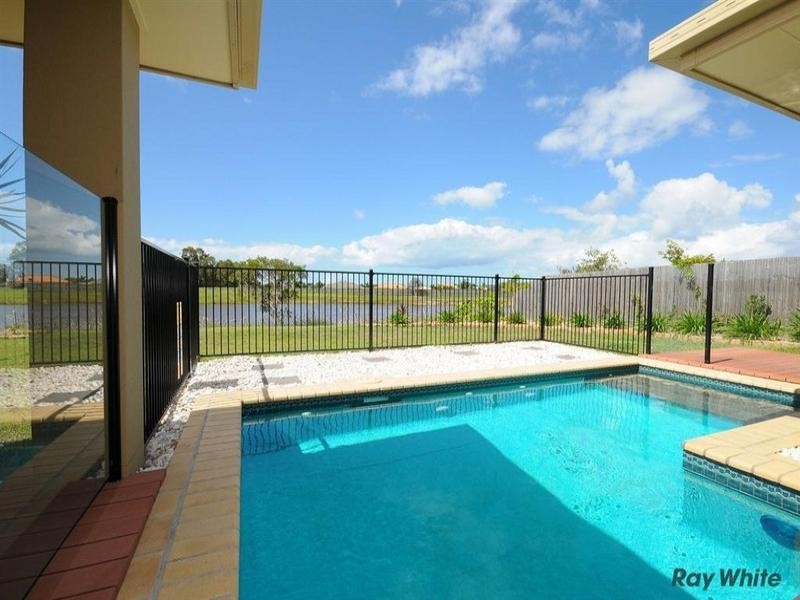 25 Yarrilee Circuit, Hervey Bay QLD 4655