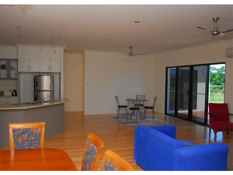 36 Ansons Road, Dundowran Beach QLD 4655