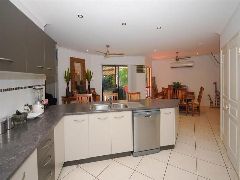 22 Marineview Avenue, Scarness QLD 4655