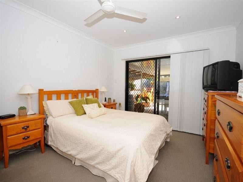 22 Marineview Avenue, Scarness QLD 4655