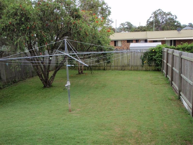 103 Lauren Street, Urangan QLD 4655