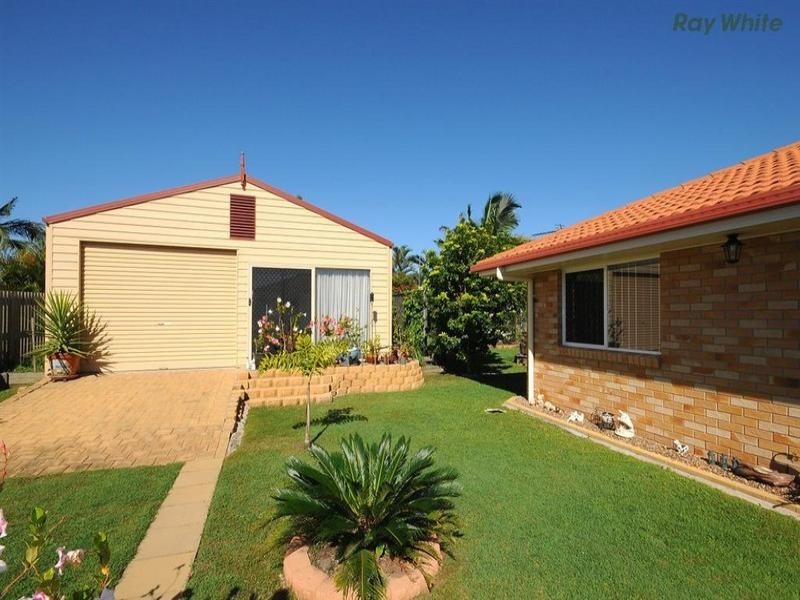 12 Heather Way, Urraween QLD 4655