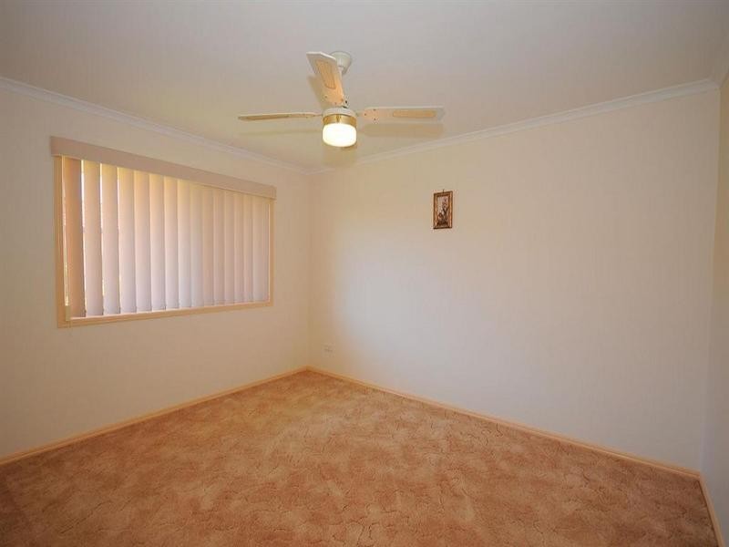 12 Heather Way, Urraween QLD 4655