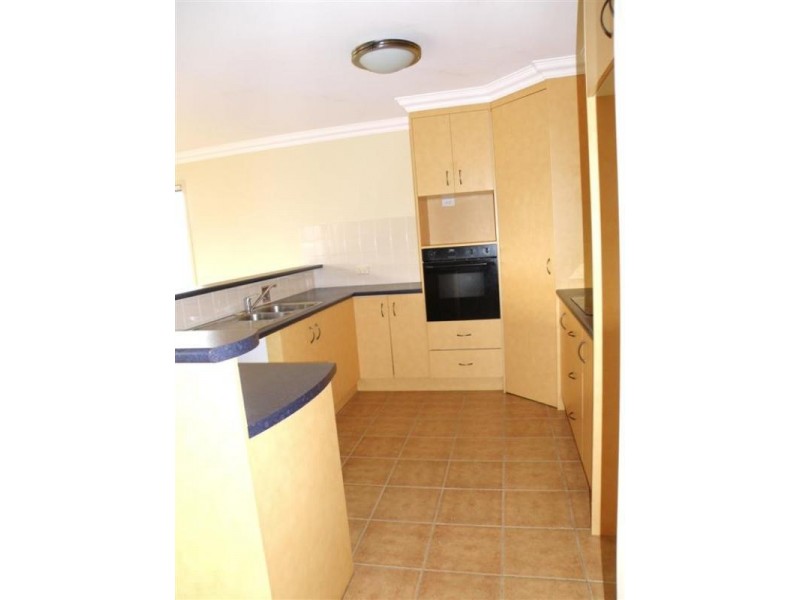 31 Heather Way, Urraween QLD 4655