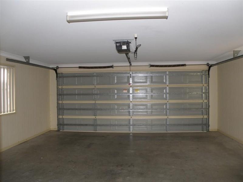 31 Heather Way, Urraween QLD 4655