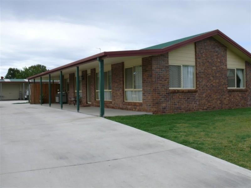 13 Cassandra Crescent, Urangan QLD 4655