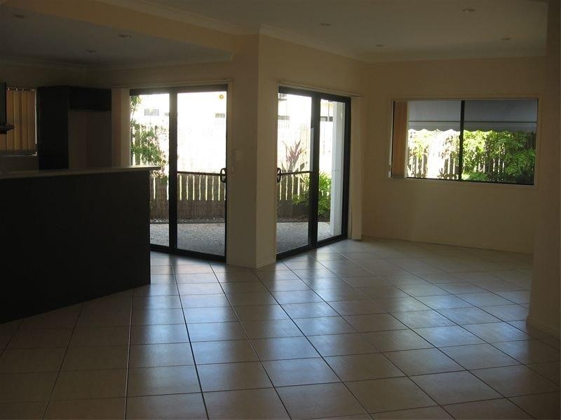 3/179 Torquay Road, Scarness QLD 4655