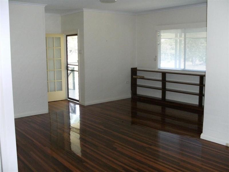 23 Helsham Street, Point Vernon QLD 4655