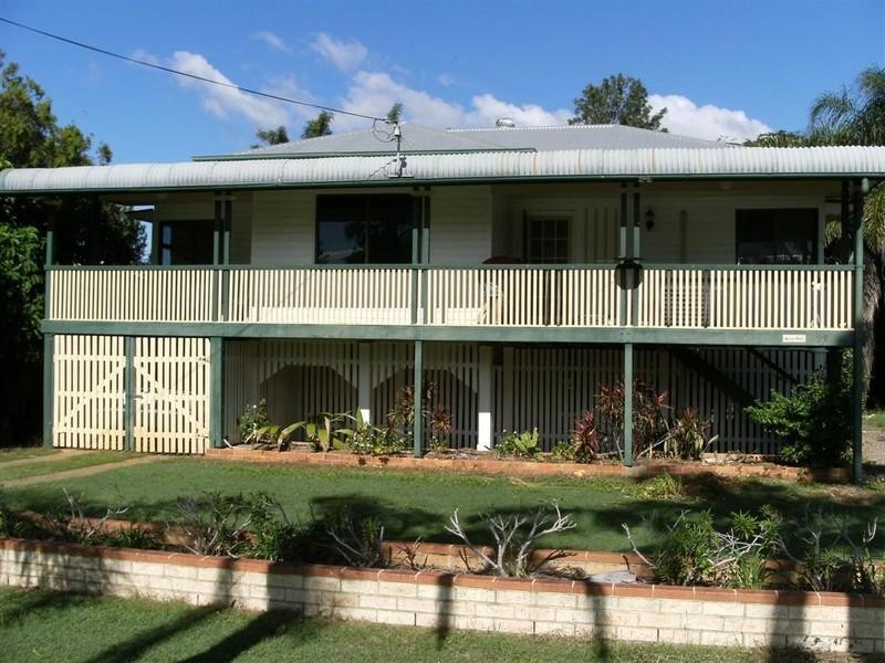 23 Helsham Street, Point Vernon QLD 4655