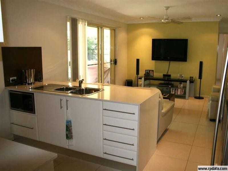 10 Koloi Street, Scarness QLD 4655