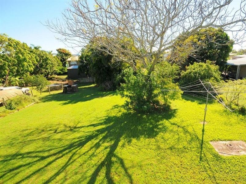 49 Dayman Street, Urangan QLD 4655