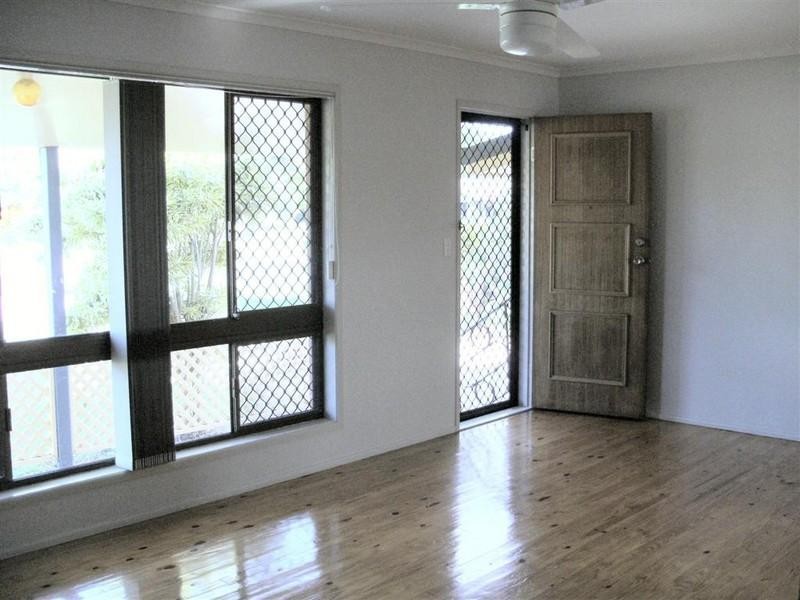 5 Preston Street, Point Vernon QLD 4655