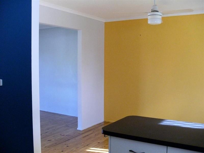5 Preston Street, Point Vernon QLD 4655